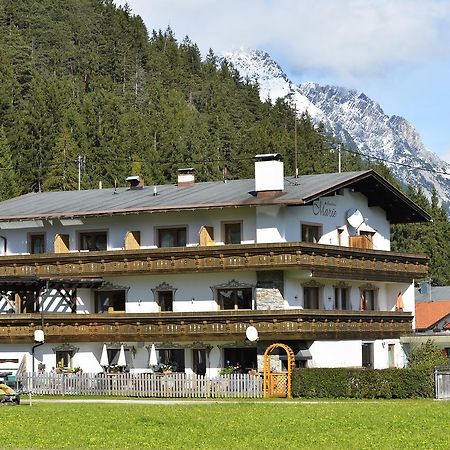 Pension Und Apartments Landhaus Marie Leutasch Eksteriør bilde